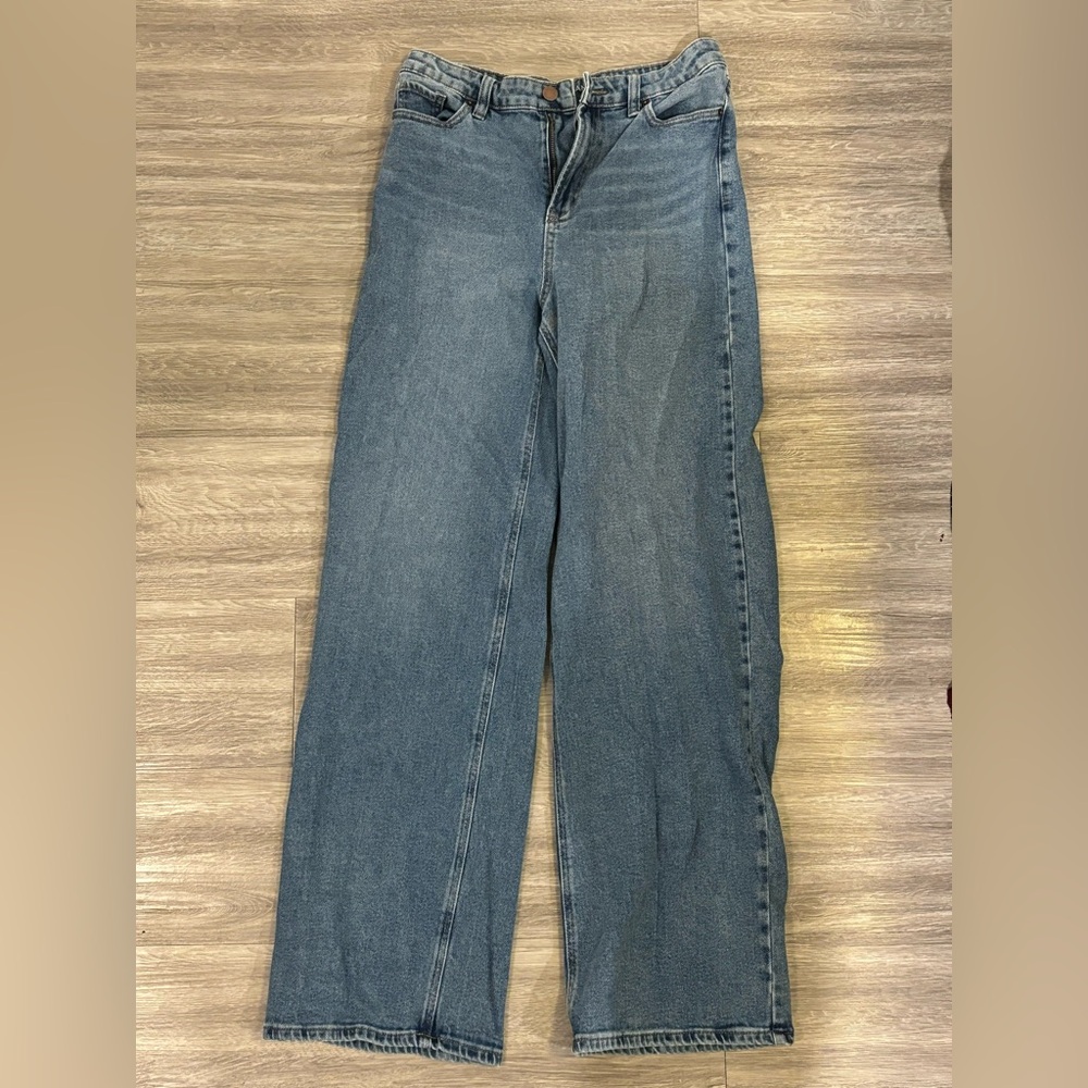 R Jean Size 28 Tall Long Wide-Legged Jeans with Slight Stretch